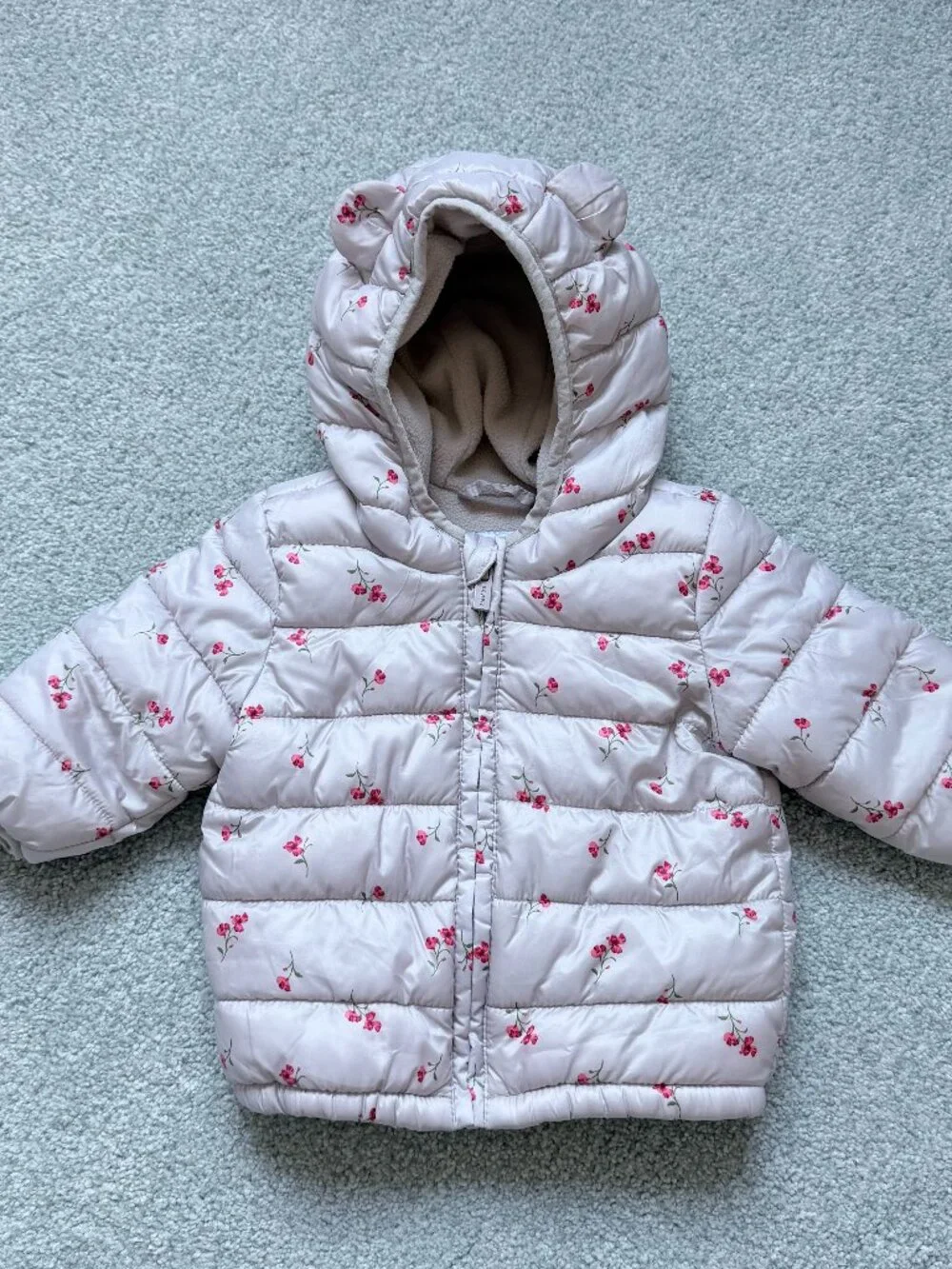 Old Navy Floral Puffer Zip Up Coat Size 3-6 months